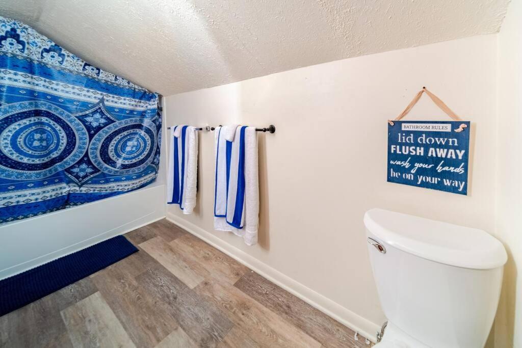 Cottage In The Falls, 2 B, 2 Bath, Fireplace カヤホガ・フォールズ エクステリア 写真